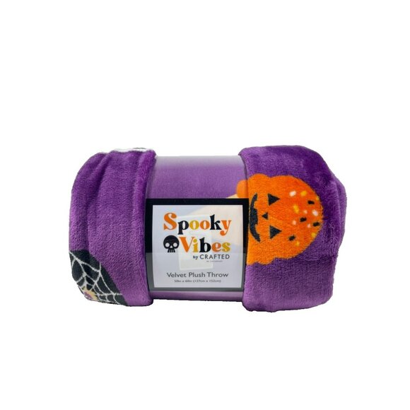 Halloween Spooky Treats Velvet Plush Throw Blanket 50" x 60" - Picture 4 of 10